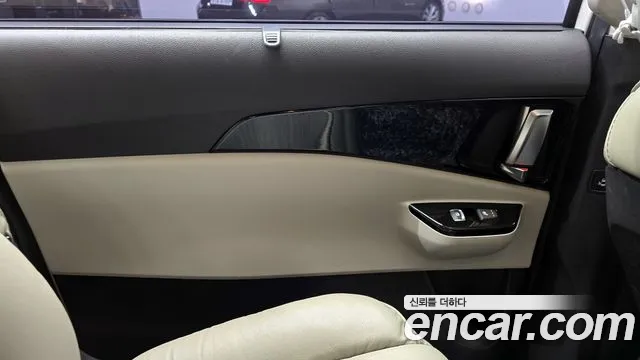 2022 Kia Carnival 4Generation 9-Seater Noblesse Sold VIN KNANC81BBNS164557 – rear exterior
