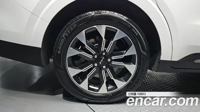 2022 Kia Carnival 4Generation 9-Seater Noblesse Sold VIN KNANC81BBNS172428 – interior seats