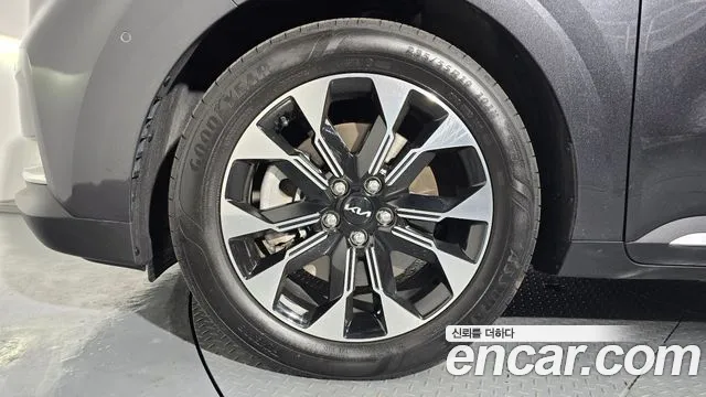 2022 Kia Carnival 4generation 7-Seater Outdoor Sold VIN KNANC81BBNS172485 – front exterior 2022 Kia Carnival 4generation 7-Seater Outdoor Sold VIN KNANC81BBNS172485 – front exterior