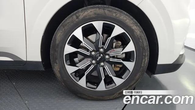 2022 Kia Carnival 4Generation 9-Seater Noblesse Sold VIN KNANC81BBNS177899 – undercarriage