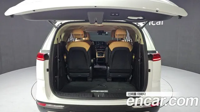 2022 Kia Carnival 4th Gen 9-Seater Noblesse Sold VIN KNANC81BBNS183622 – trunk area 2022 Kia Carnival 4th Gen 9-Seater Noblesse Sold VIN KNANC81BBNS183622 – trunk area