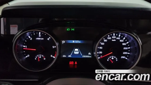 2022 Kia Carnival 4th Gen 9-Seater Noblesse Sold VIN KNANC81BBNS185288 – exterior detail 2022 Kia Carnival 4th Gen 9-Seater Noblesse Sold VIN KNANC81BBNS185288 – exterior detail