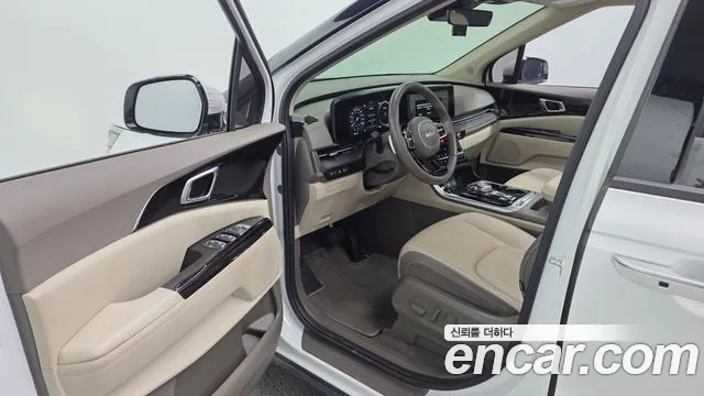 2023 Kia Carnival 4th Gen 9-Seater Noblesse Sold VIN KNANC81BBPS259914 – trunk area