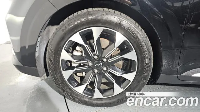 2023 Kia Carnival 4th Gen 7-Seater Noblesse Sold VIN KNANC81BBPS289046 – engine bay