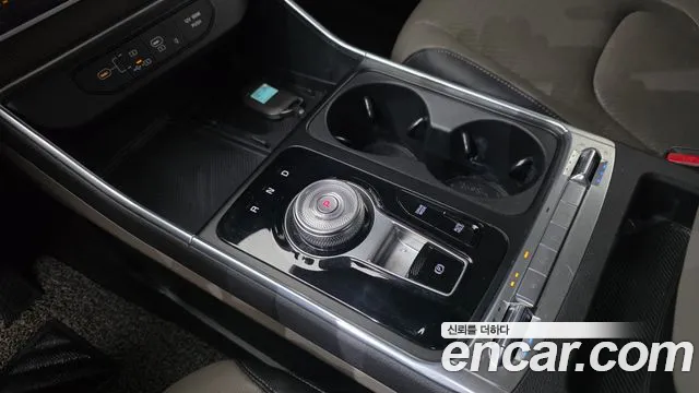 2024 Kia The New Carnival 4th Gen 7-Seater Outdoor Sold VIN KNANC81BBRS429186 – front exterior 2024 Kia The New Carnival 4th Gen 7-Seater Outdoor Sold VIN KNANC81BBRS429186 – front exterior
