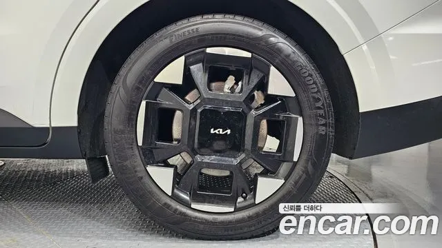 2025 Kia The New Carnival 4th Gen 9-Seater Noblesse Sold VIN KNANC81BBSS465362 – trunk area