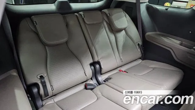 2025 Kia The New Carnival 4th Gen 7-Seater Noblesse Sold VIN KNANC81BBSS472853 – photo 24