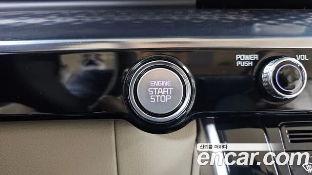 2021 Kia Carnival 4generation Gasoline 9-Seater Hi-Limousine Sold VIN KNANE813BMS037721 – front exterior