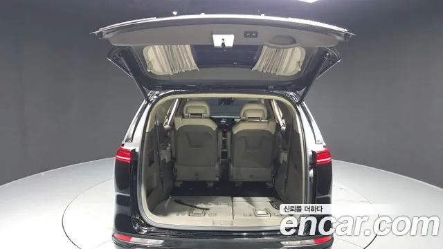 2021 Kia Carnival 4th Gen Gasoline 7-Seater Hi-Limousine Sold VIN KNANE813BMS045358 – side profile