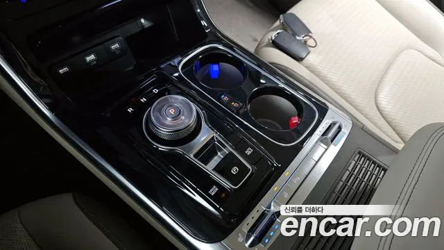 2021 Kia Carnival 4Generation Gasoline 9-Seater Hi-Limousine Sold VIN KNANE813BMS048194 – interior seats