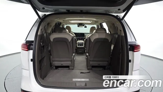 2021 Kia Carnival 4generation Gasoline 9-Seater Signature Sold VIN KNANE813BMS087345 – front exterior 2021 Kia Carnival 4generation Gasoline 9-Seater Signature Sold VIN KNANE813BMS087345 – front exterior