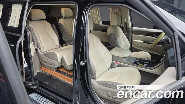 2021 Kia Carnival 4th Gen Gasoline 7-Seater Hi-Limousine Sold VIN KNANE813BMS092748 – side profile