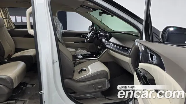 2021 Kia Carnival 4th Gen Gasoline 9-Seater Hi-Limousine Sold VIN KNANE813BMS104209 – rear exterior