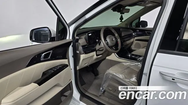 2021 Kia Carnival 4th Gen Gasoline 9-Seater Hi-Limousine Sold VIN KNANE813BMS104209 – side profile