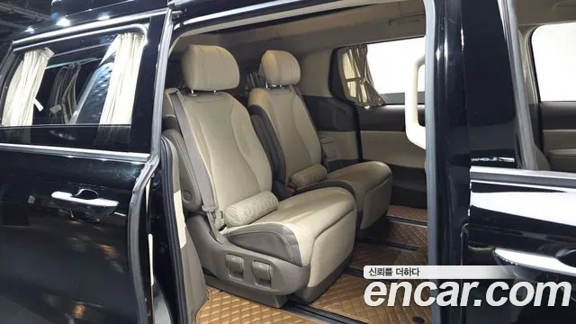 2021 Kia Carnival 4th Gen Gasoline 7-Seater Hi-Limousine Sold VIN KNANE813BMS106398 – front exterior