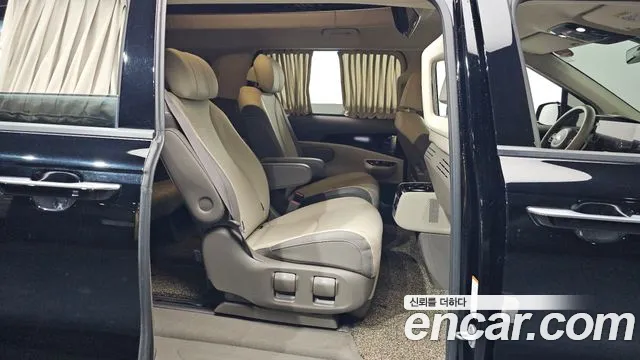 2021 Kia Carnival 4Generation Gasoline 7-Seater Hi-Limousine Sold VIN KNANE813BMS106405 – exterior detail
