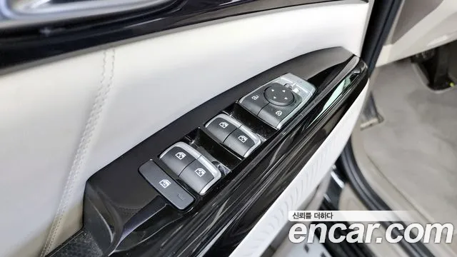 2022 Kia Carnival 4th Gen Gasoline 9-Seater Hi-Limousine Sold VIN KNANE813BNS130745 – rear exterior