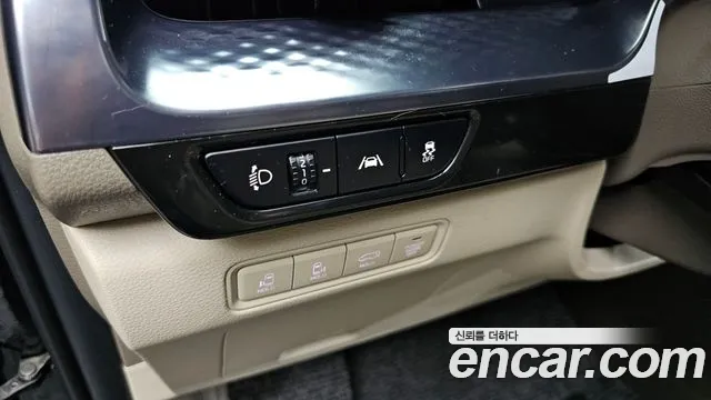 2022 Kia Carnival 4Generation Gasoline 7-Seater Hi-Limousine Sold VIN KNANE813BNS160356 – rear exterior