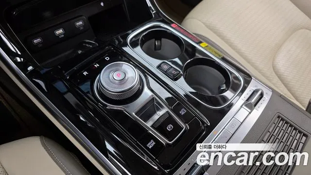 2022 Kia Carnival 4th Gen Gasoline 9-Seater Hi-Limousine Sold VIN KNANE813BNS170000 – dashboard