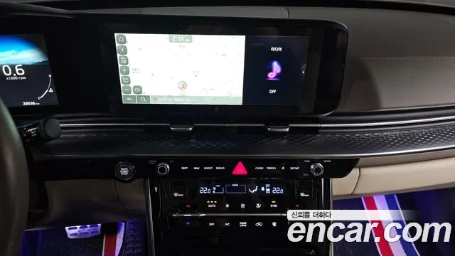2022 Kia Carnival 4th Gen Gasoline 9-Seater Hi-Limousine Sold VIN KNANE813BNS181578 – exterior detail