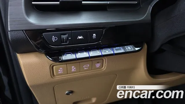 2023 Kia Carnival 4th Gen Gasoline 9-seater Limousine(Special vehicle) Sold VIN KNANE813BPS191871 – photo 18