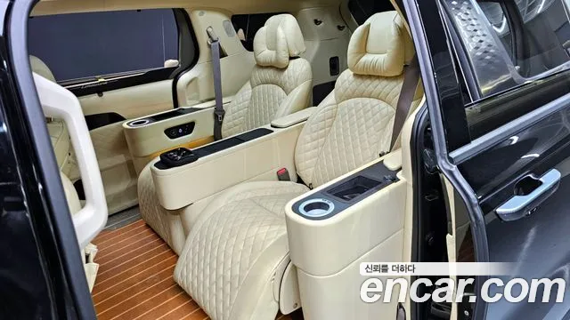 2023 Kia Carnival 4generation Gasoline 9-Seater Limousine(Special Vehicle) Sold VIN KNANE813BPS199403 – front exterior