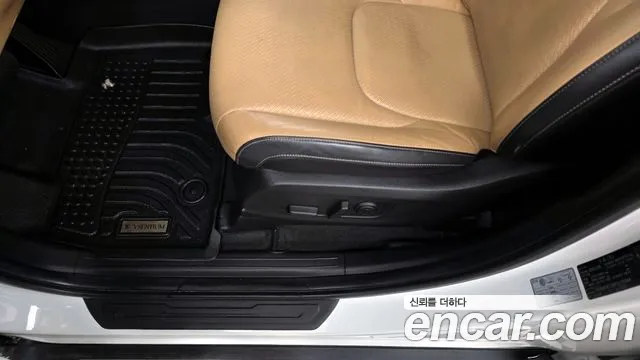 2023 Kia Carnival 4th Gen Gasoline 9-Seater Signature Sold VIN KNANE813BPS235564 – exterior detail 2023 Kia Carnival 4th Gen Gasoline 9-Seater Signature Sold VIN KNANE813BPS235564 – exterior detail