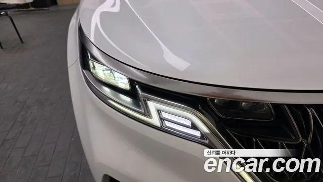 2023 Kia Carnival 4th Gen Gasoline 9-Seater Signature Sold VIN KNANE813BPS235564 – trunk area 2023 Kia Carnival 4th Gen Gasoline 9-Seater Signature Sold VIN KNANE813BPS235564 – trunk area