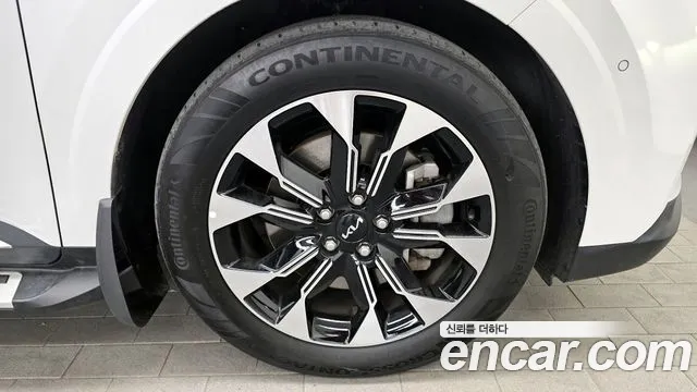 2023 Kia Carnival 4th Gen Gasoline 9-Seater Signature Sold VIN KNANE813BPS235564 – photo 23 2023 Kia Carnival 4th Gen Gasoline 9-Seater Signature Sold VIN KNANE813BPS235564 – photo 23