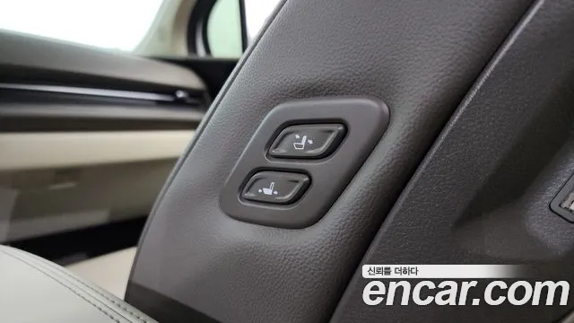 2023 Kia Carnival 4th Gen Gasoline 9-Seater Signature Sold VIN KNANE813BPS282181 – exterior detail 2023 Kia Carnival 4th Gen Gasoline 9-Seater Signature Sold VIN KNANE813BPS282181 – exterior detail