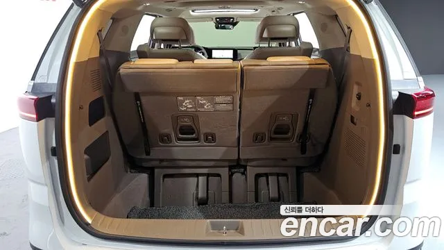 2023 Kia Carnival 4Generation Gasoline 7-Seater Signature Sold VIN KNANE813BPS283416 – side profile