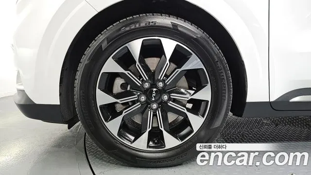 2023 Kia Carnival 4Generation Gasoline 7-Seater Signature Sold VIN KNANE813BPS287068 – photo 17 2023 Kia Carnival 4Generation Gasoline 7-Seater Signature Sold VIN KNANE813BPS287068 – photo 17