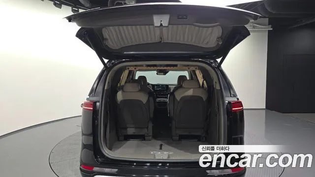 2023 Kia Carnival 4th Gen Gasoline 9-Seater Hi-Limousine Sold VIN KNANE813BPS300582 – photo 30