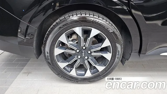 2023 Kia Carnival 4th Gen Gasoline 9-Seater Signature Sold VIN KNANE813BPS316092 – undercarriage 2023 Kia Carnival 4th Gen Gasoline 9-Seater Signature Sold VIN KNANE813BPS316092 – undercarriage