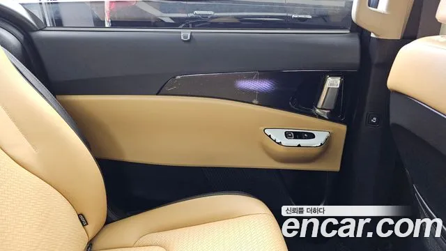 2023 Kia Carnival 4th Gen Gasoline 9-Seater Signature Sold VIN KNANE813BPS316092 – photo 35 2023 Kia Carnival 4th Gen Gasoline 9-Seater Signature Sold VIN KNANE813BPS316092 – photo 35