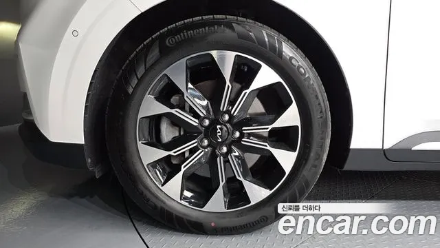 2023 Kia Carnival 4th Gen Gasoline 7-Seater Signature Sold VIN KNANE813BPS334353 – photo 20 2023 Kia Carnival 4th Gen Gasoline 7-Seater Signature Sold VIN KNANE813BPS334353 – photo 20