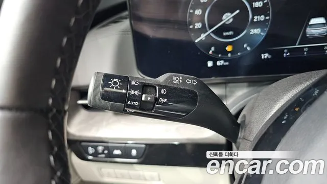 2023 Kia Carnival 4Generation Gasoline 7-Seater Signature Sold VIN KNANE813BPS347623 – photo 23