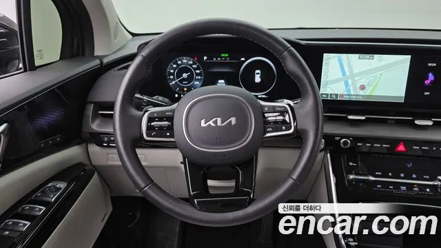 2023 Kia Carnival 4th Gen Gasoline 7-Seater Signature Sold VIN KNANE813BPS368454 – dashboard