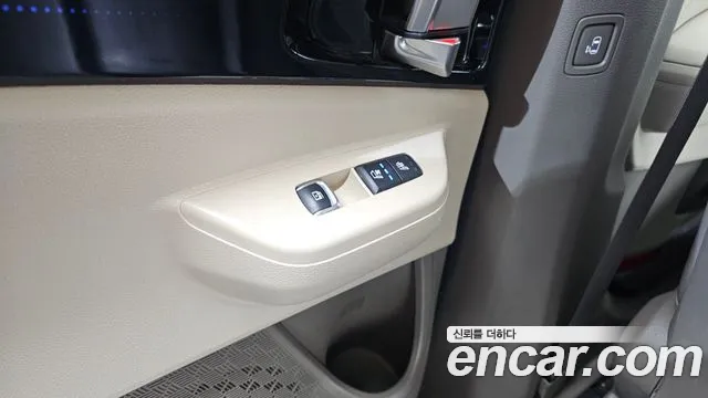2024 Kia The New Carnival 4th Gen Gasoline 7-Seater Hi Limousine Sold VIN KNANE813BRS417000 – photo 11 2024 Kia The New Carnival 4th Gen Gasoline 7-Seater Hi Limousine Sold VIN KNANE813BRS417000 – photo 11