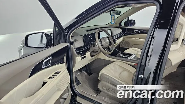2024 Kia The New Carnival 4th Gen Gasoline 7-Seater Hi Limousine Sold VIN KNANE813BRS427785 – exterior detail
