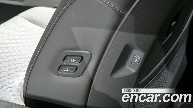 2025 Kia The New Carnival 4th Gen Gasoline 7-Seater Signature Sold VIN KNANE813BSS467182 – photo 21
