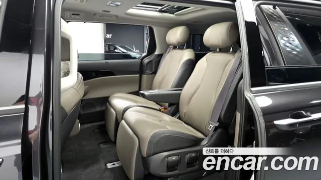2025 Kia The New Carnival 4th Gen Gasoline 7-Seater Gravity Sold VIN KNANE813BSS482421 – front exterior
