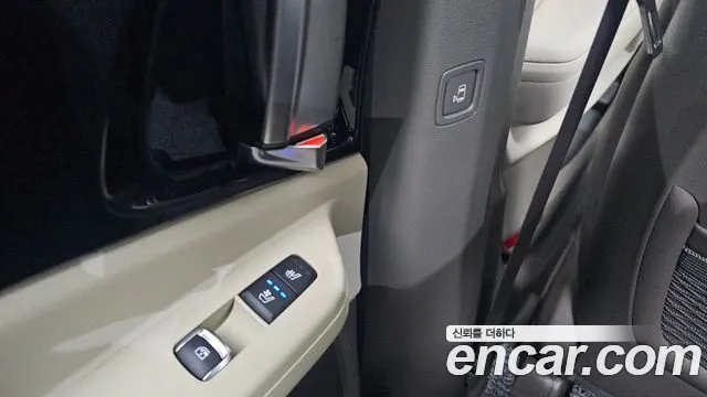 2025 Kia The New Carnival 4th Gen Gasoline 9-Seater Gravity Sold VIN KNANE813BSS493763 – photo 24