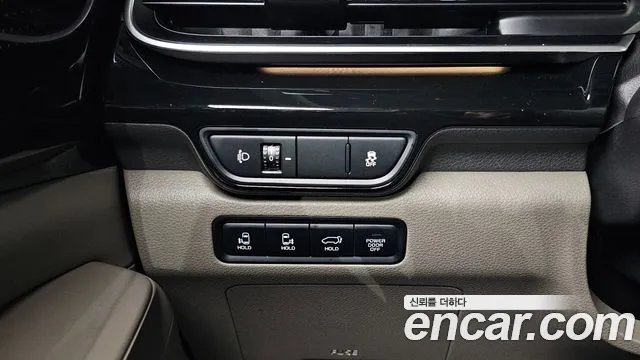 2025 Kia The New Carnival 4th Gen Gasoline 9-Seater Gravity Sold VIN KNANE813BSS500401 – interior seats