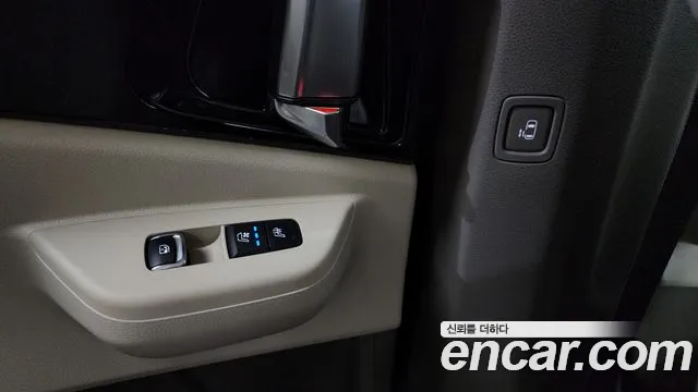 2025 Kia The New Carnival 4th Gen Gasoline 9-Seater Gravity Sold VIN KNANE813BSS501030 – photo 32