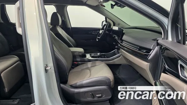 2025 Kia The New Carnival 4th Gen Gasoline 7-Seater Signature Sold VIN KNANE813BSS516630 – odometer reading