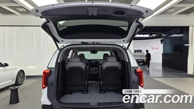 2025 Kia The New Carnival 4th Gen Gasoline 9-Seater Signature Sold VIN KNANE813BSS536431 – photo 37