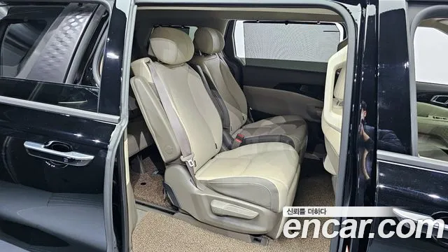 2025 Kia The New Carnival 4th Gen Gasoline 7-Seater Gravity Sold VIN KNANE813BSS559112 – front exterior
