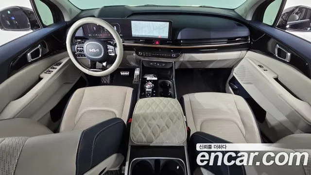 2024 Kia The New Carnival 4th Gen HEV 7seater Signature Sold VIN KNANE81ABRS002803 – trunk area 2024 Kia The New Carnival 4th Gen HEV 7seater Signature Sold VIN KNANE81ABRS002803 – trunk area