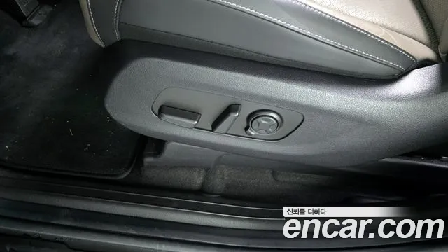 2024 Kia The New Carnival 4th Gen HEV 9seater Signature Sold VIN KNANE81ABRS004706 – interior seats 2024 Kia The New Carnival 4th Gen HEV 9seater Signature Sold VIN KNANE81ABRS004706 – interior seats